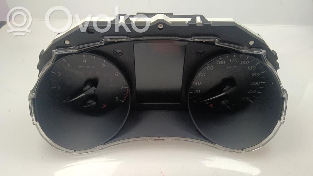 Nissan Qashqai Geschwindigkeitsmesser Cockpit 