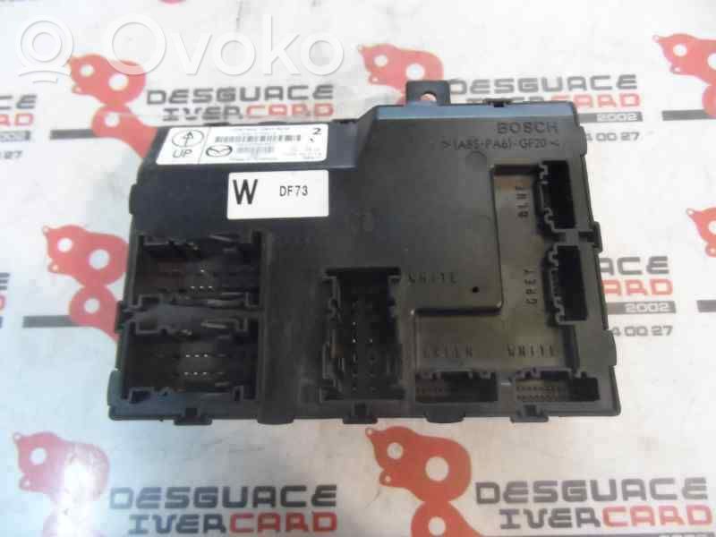 Module de fusibles   D65267560E