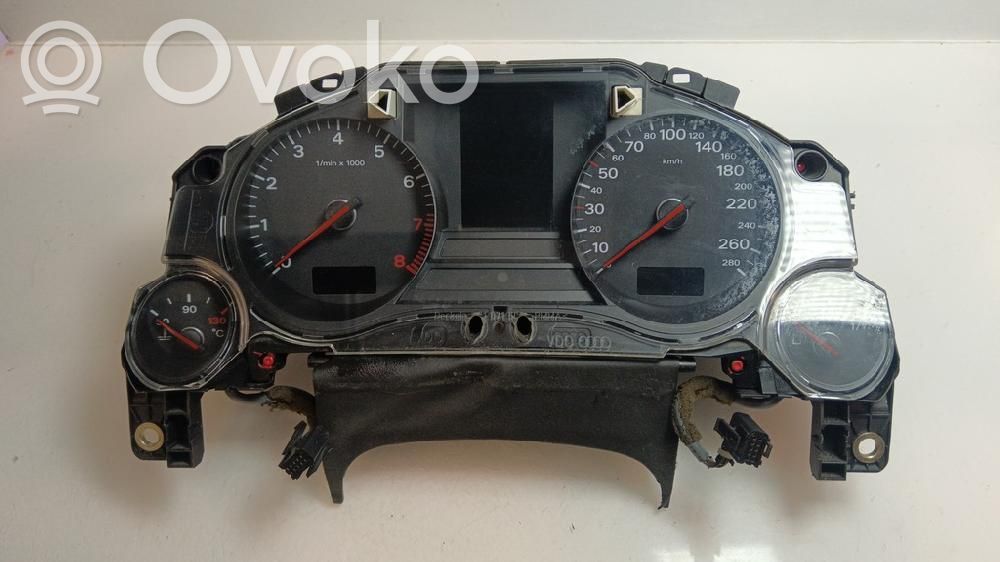Audi A8 S8 D3 4E Tachimetro (quadro strumenti)