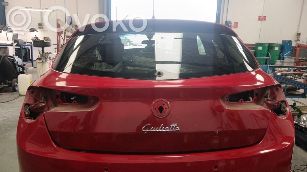 Alfa Romeo Giulietta Tylna klapa bagażnika 