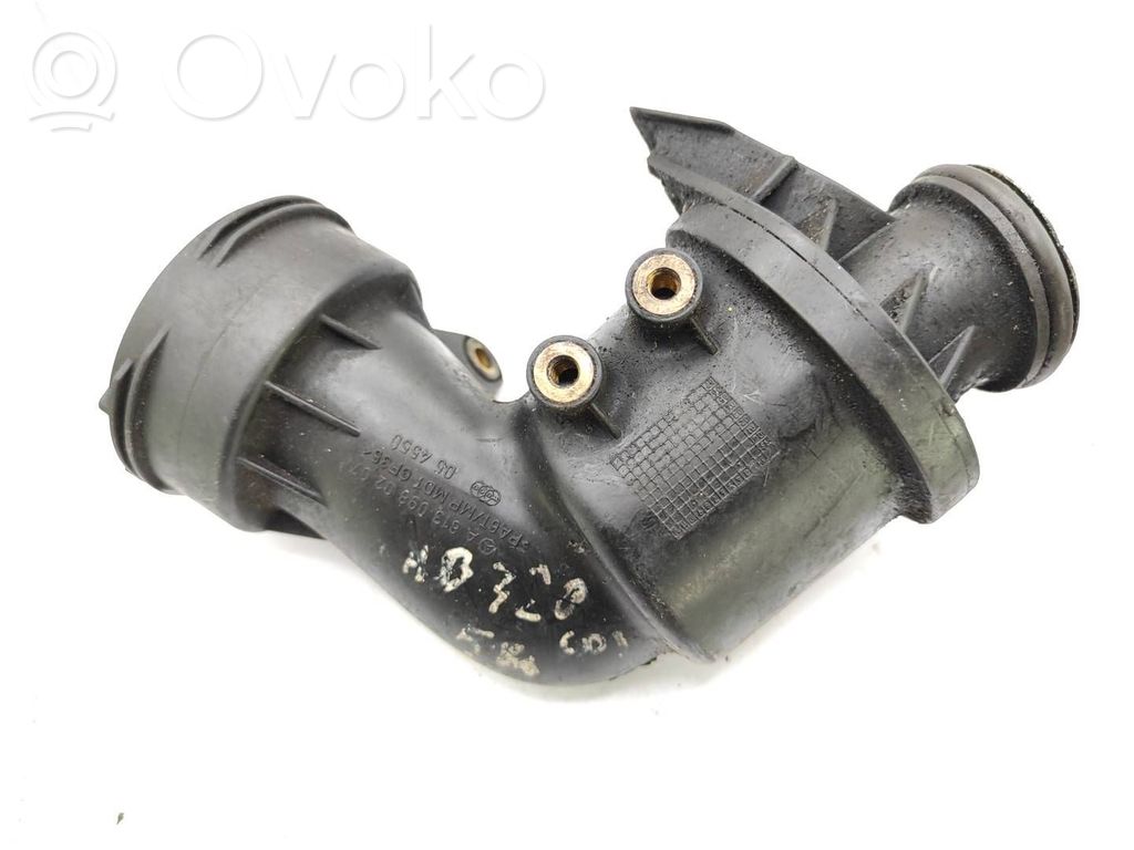 Mercedes-Benz S W220 Turbo air intake inlet pipe/hose 