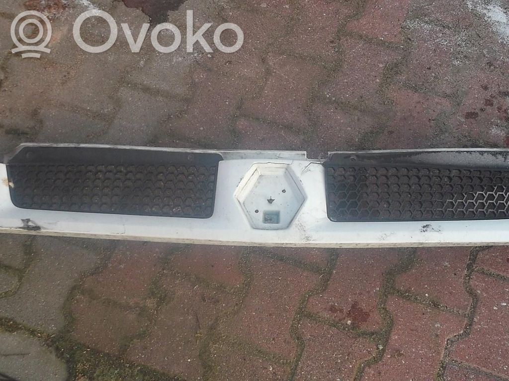 Renault Master II Unteres Gitter dreiteilig vorne 