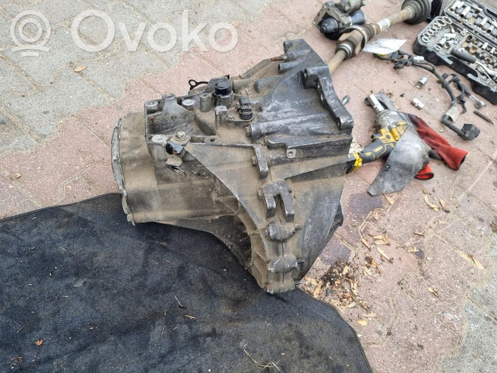 Peugeot 3008 I Manual 5 speed gearbox 