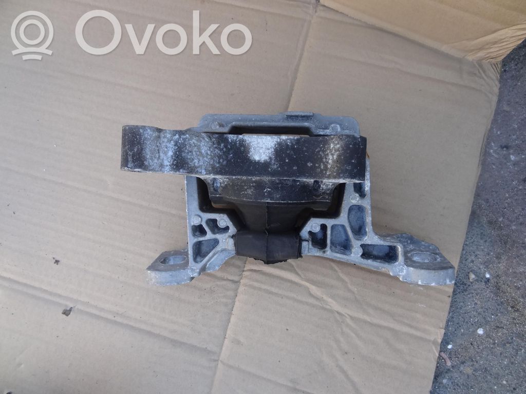 Ford Kuga II Variklio pagalvės vakuuminis vožtuvas 