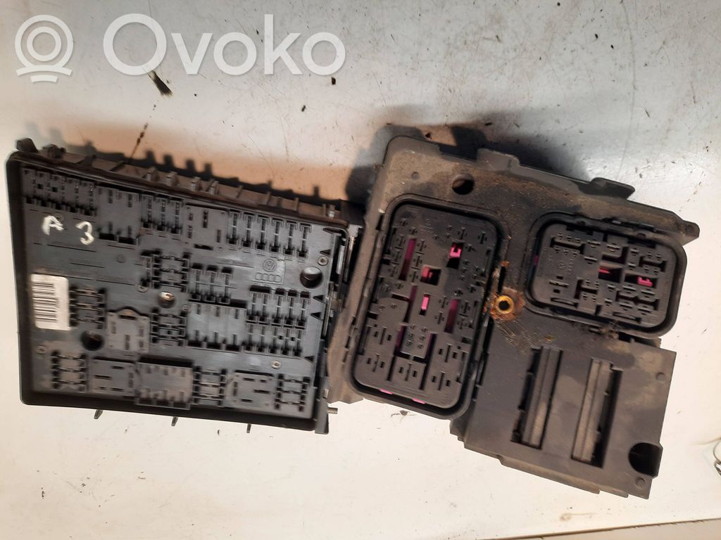 Fuse module   01394932
