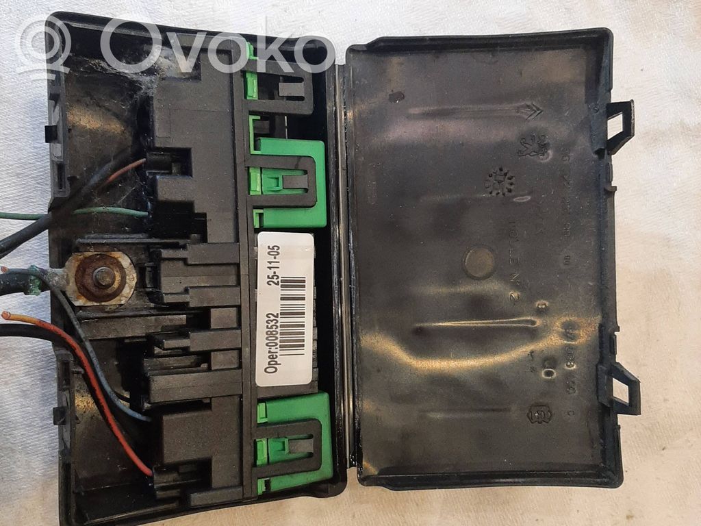 Other control units/modules   008532