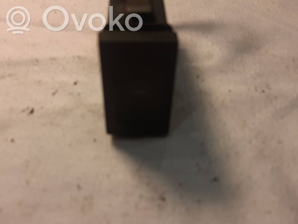 Ford Galaxy Windscreen/window heater switch 