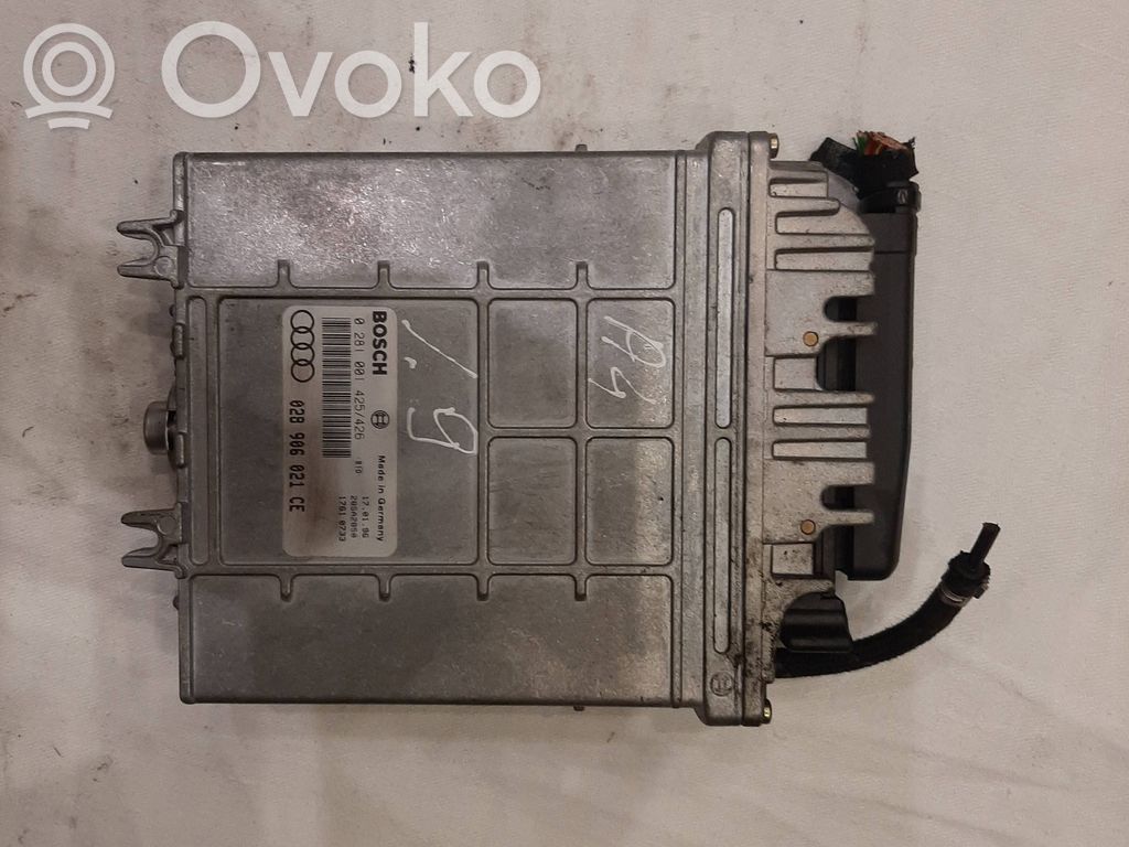 Audi A4 S4 B5 8D Moottorin ohjainlaite/moduuli 