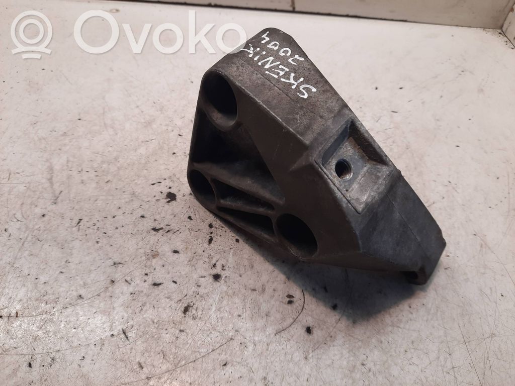 Renault Scenic II -  Grand scenic II Dzinēja nostiprināšanas stiprinājums-kronšteins 