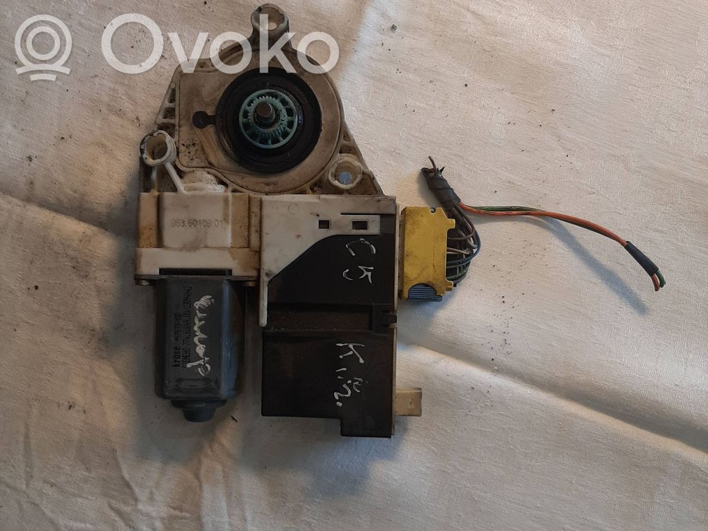 Citroen C5 Etuoven ikkunan nostomoottori 