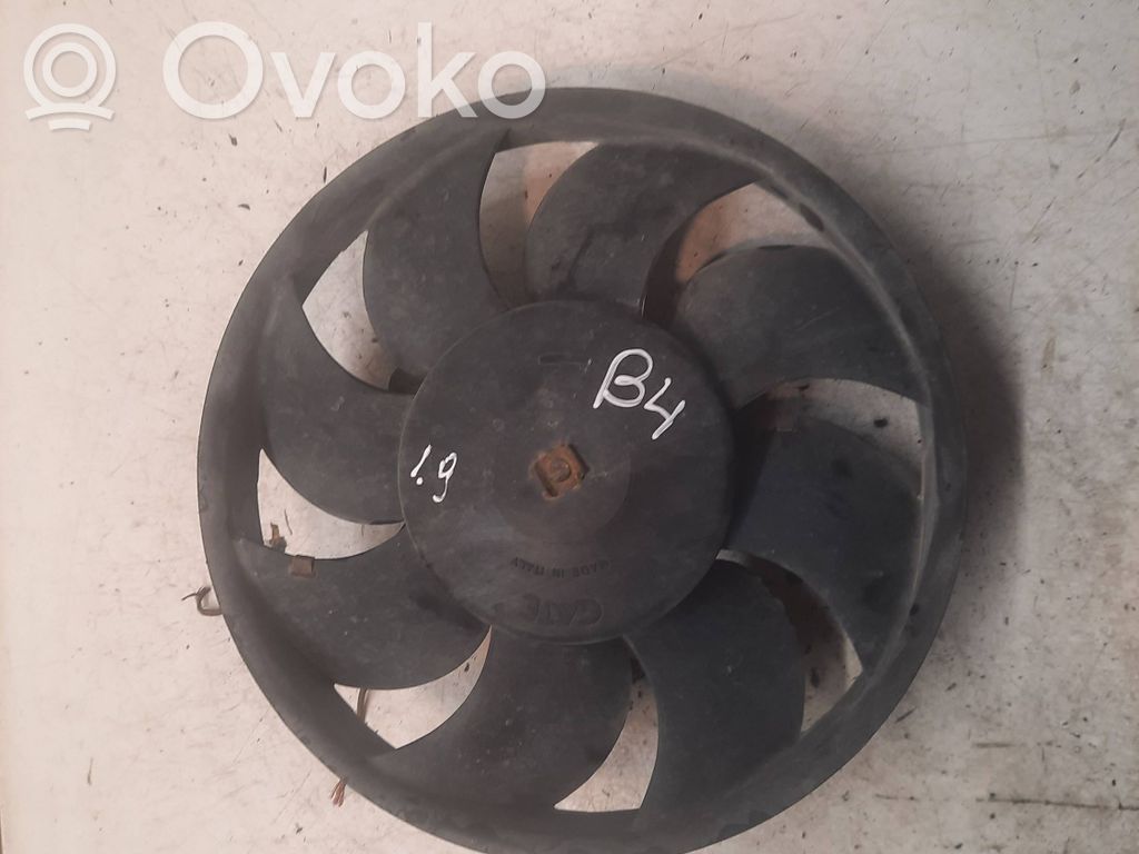 Audi 80 90 S2 B4 Elektrisks radiatoru ventilators 