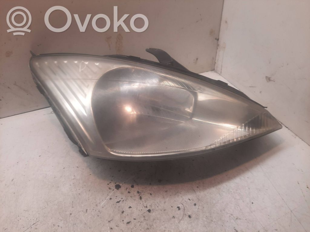 Ford Focus Headlight/headlamp 