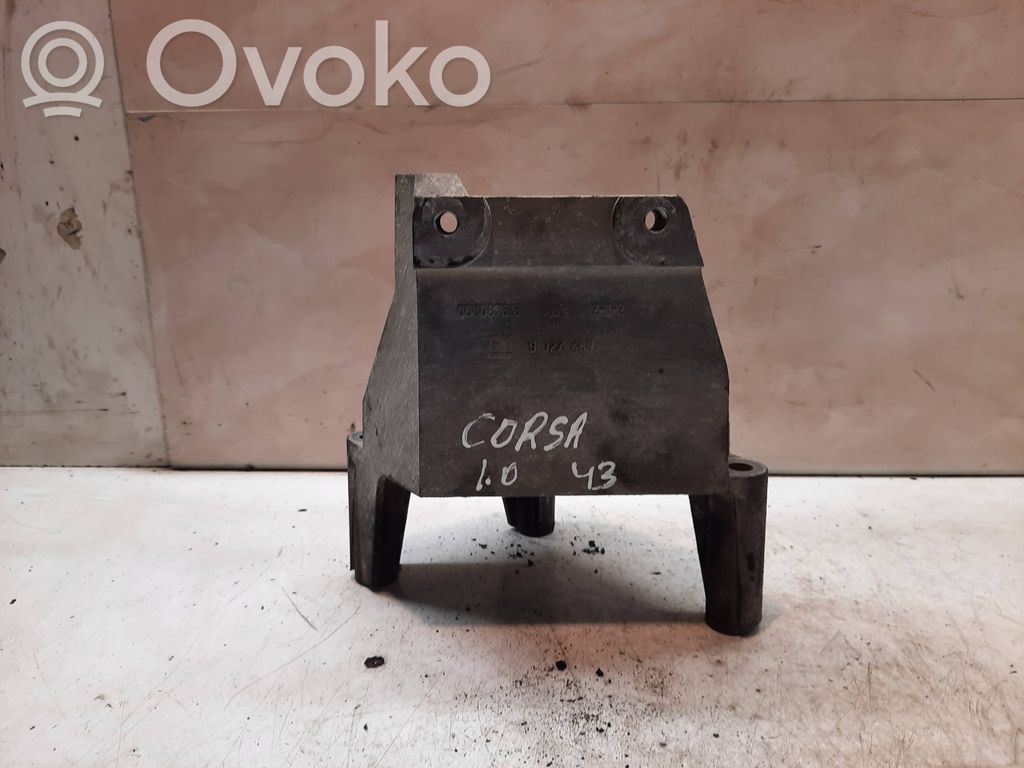 Opel Corsa C Engine mounting bracket 