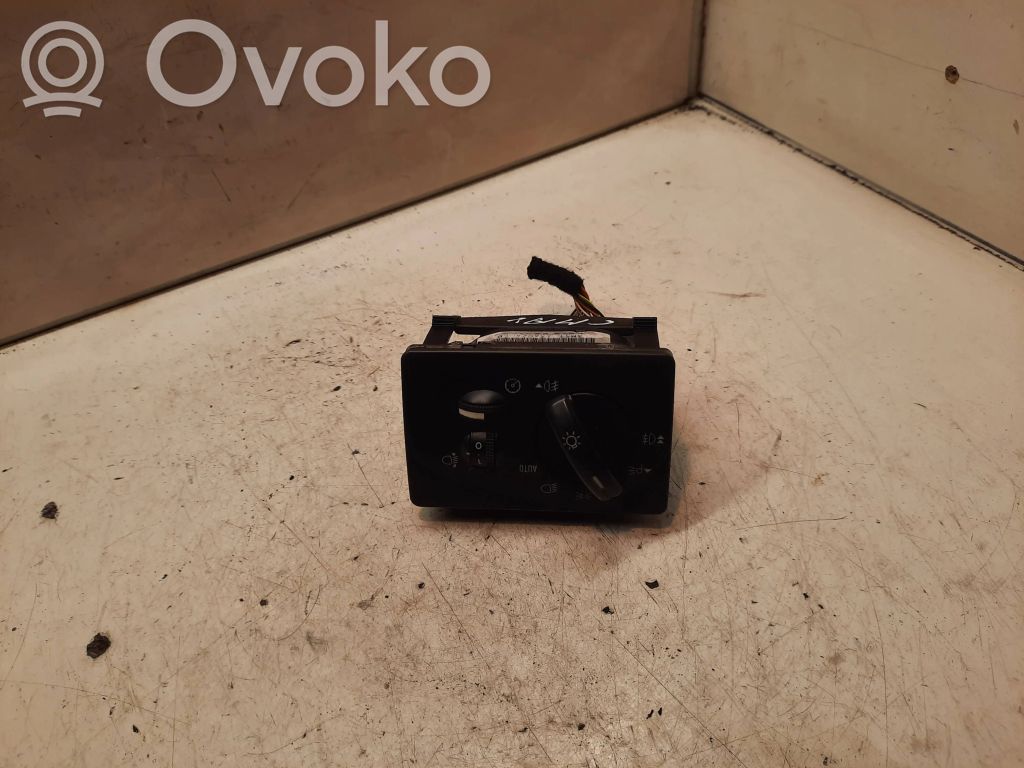 Ford Focus C-MAX Light switch 