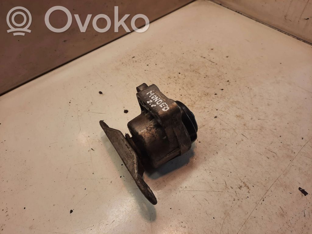 Ford Mondeo Mk III Engine mount bracket 