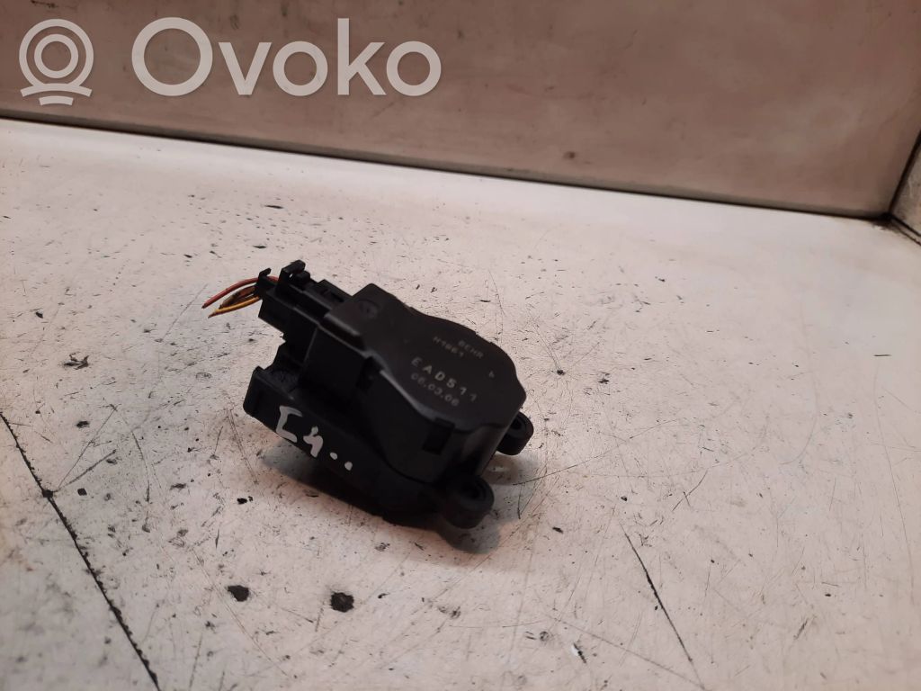 Citroen C4 I Air flap motor/actuator 