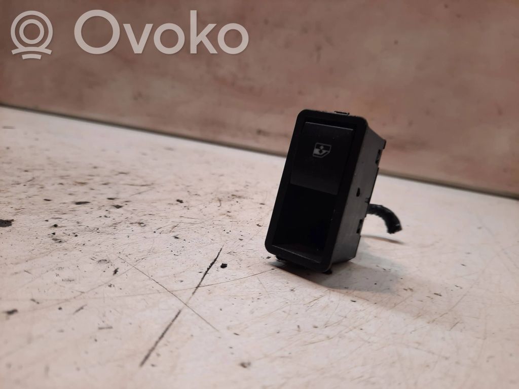Opel Astra H Electric window control switch 