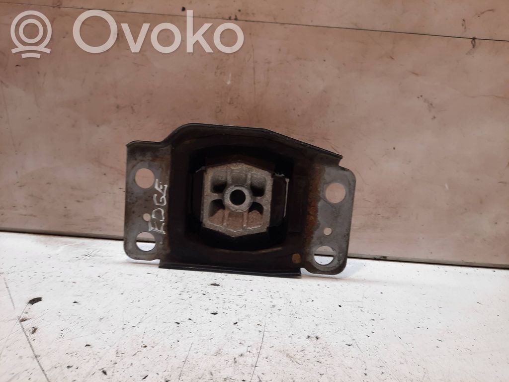 Engine mount bracket   7G917M121BA,1484320