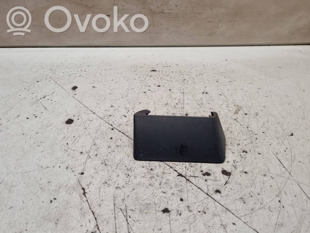Volvo V70 Liukuoven kiskon lista 