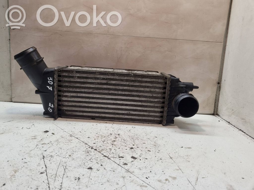 Peugeot 307 Chłodnica powietrza doładowującego / Intercooler 