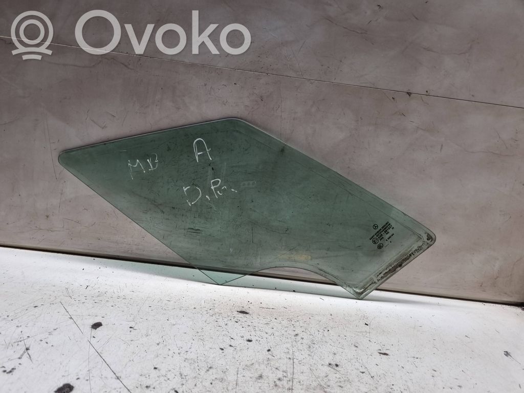 Mercedes-Benz A W168 Front door vent window glass four-door 