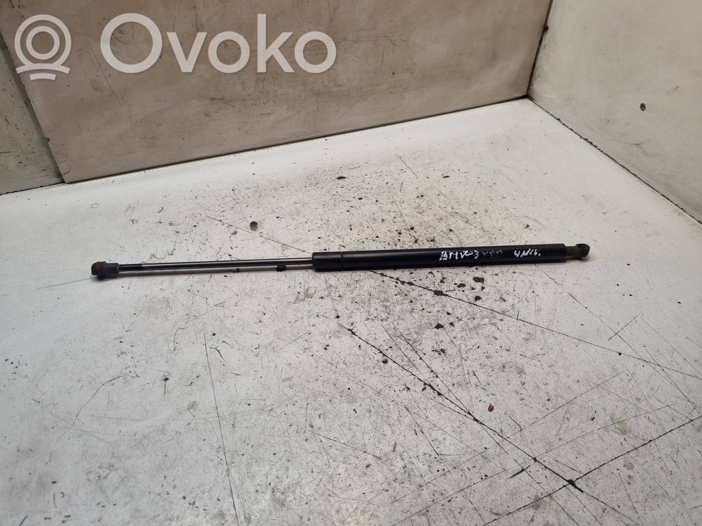 BMW 3 E46 Tailgate/trunk strut/damper 