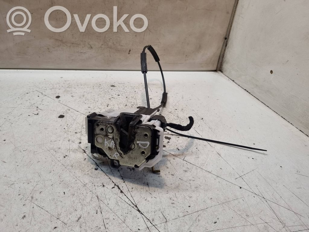 Ford Ka Priekšpusē slēdzene 
