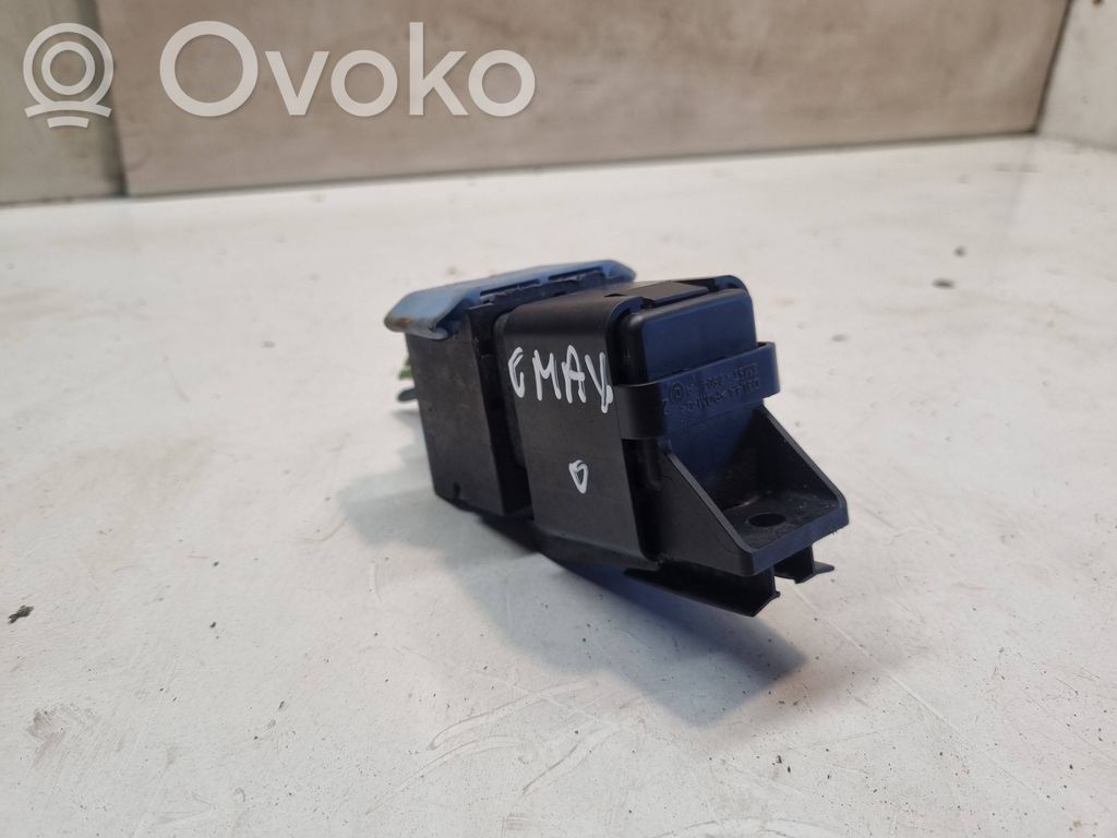 Ford Focus C-MAX Hehkutulpan esikuumennuksen rele 