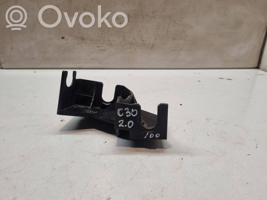 Gear shift cable bracket   30681386