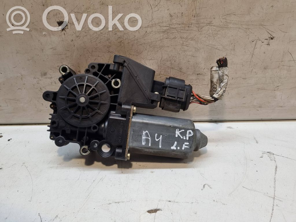 Audi A4 S4 B5 8D Etuoven ikkunan nostomoottori 