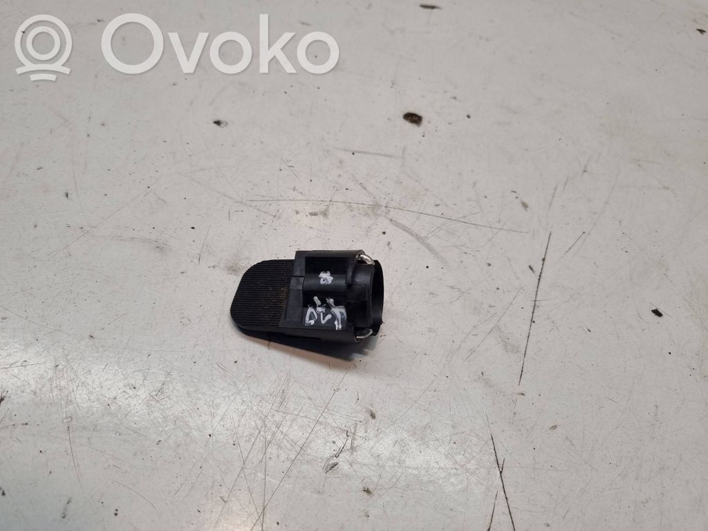 Volvo V70 Glühbirnenhalter Heckleuchte 