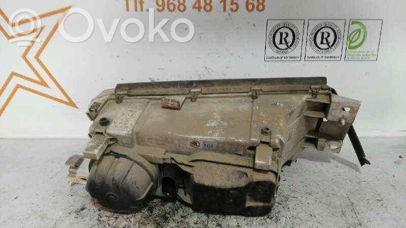 Skoda Octavia Mk1 (1U) Headlight/headlamp 