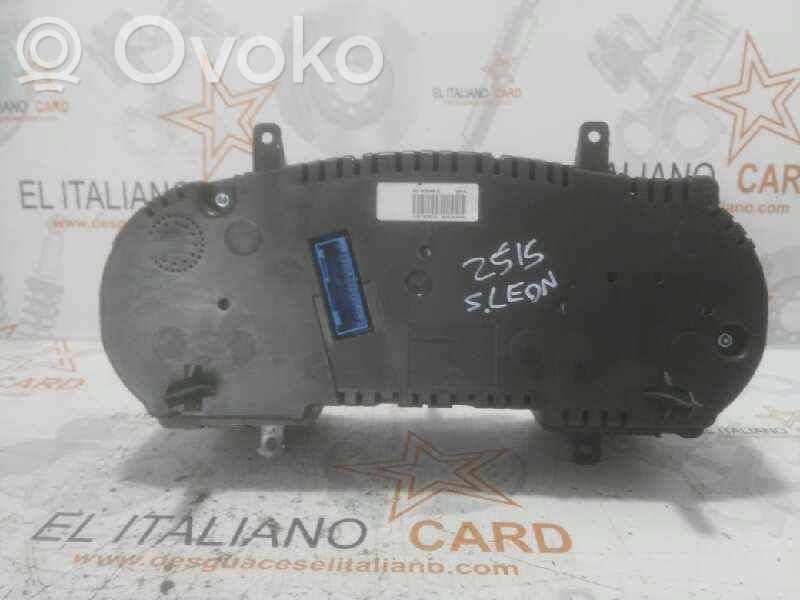 Seat Leon (1P) Speedometer (instrument cluster) 