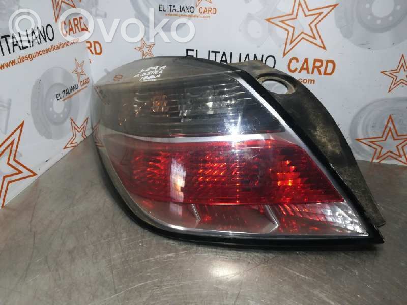 Opel Astra G Lampa tylna 