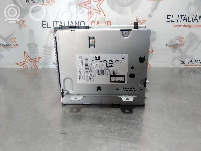 Opel Astra H Audio HiFi garso valdymo blokas 