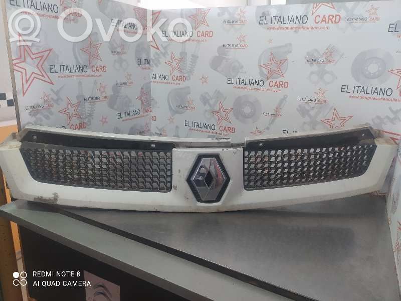 Renault Master II Front grill 