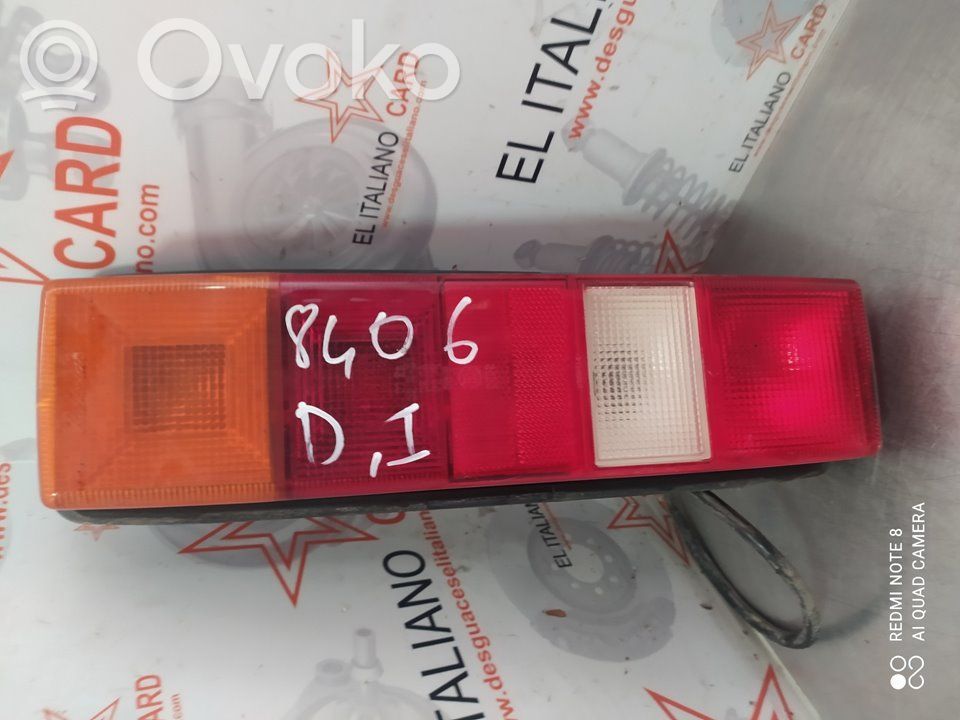 Rear/tail lights   8406