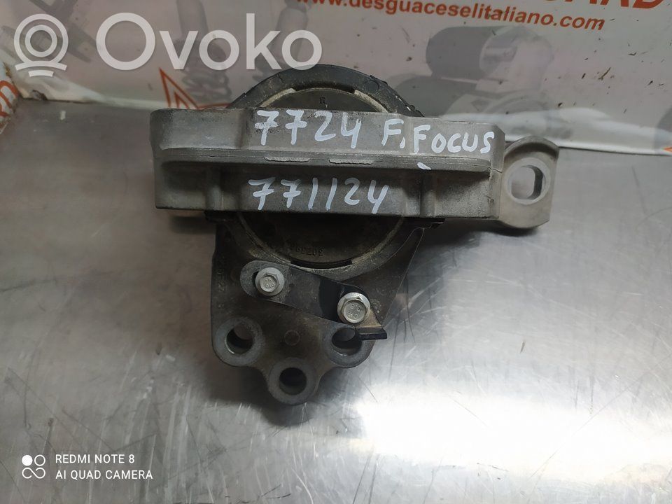 Ford Focus Supporto di montaggio del motore 
