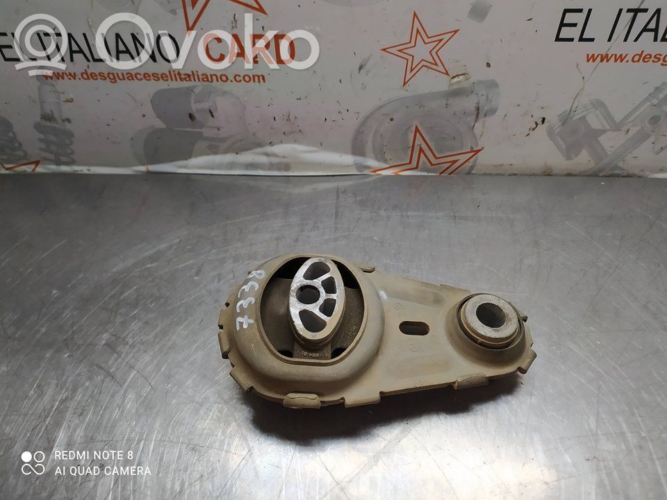 Renault Fluence Dzinēja spilvens 