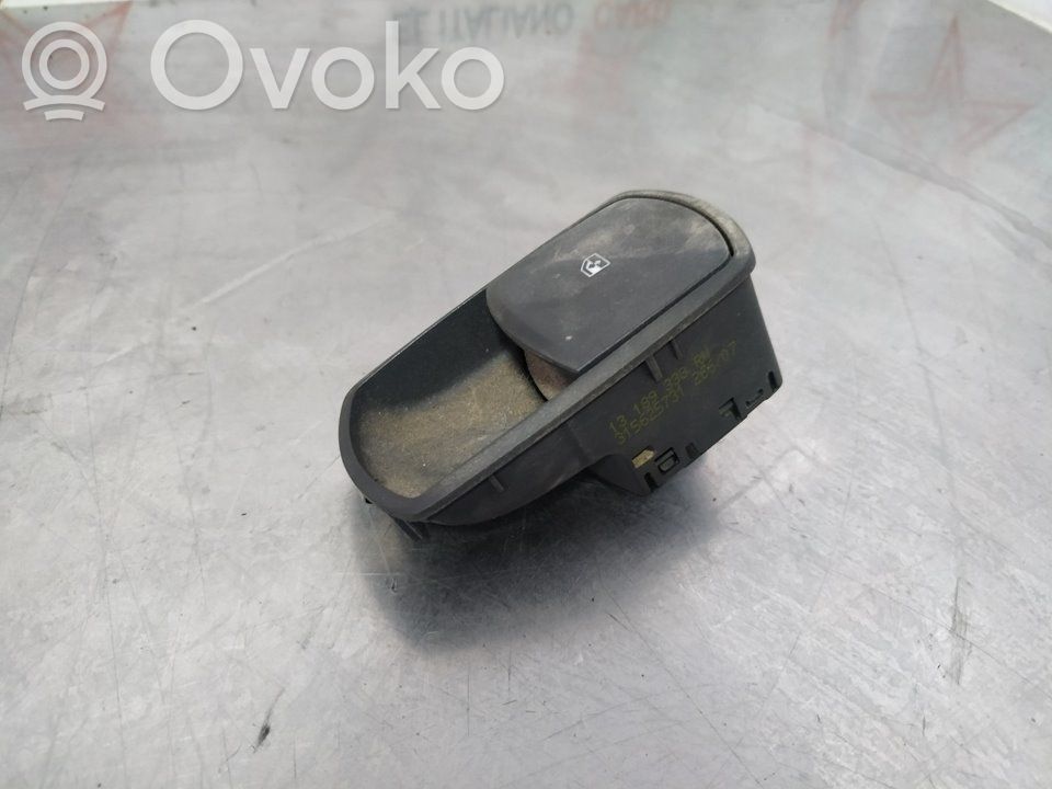 Electric window control switch   7043