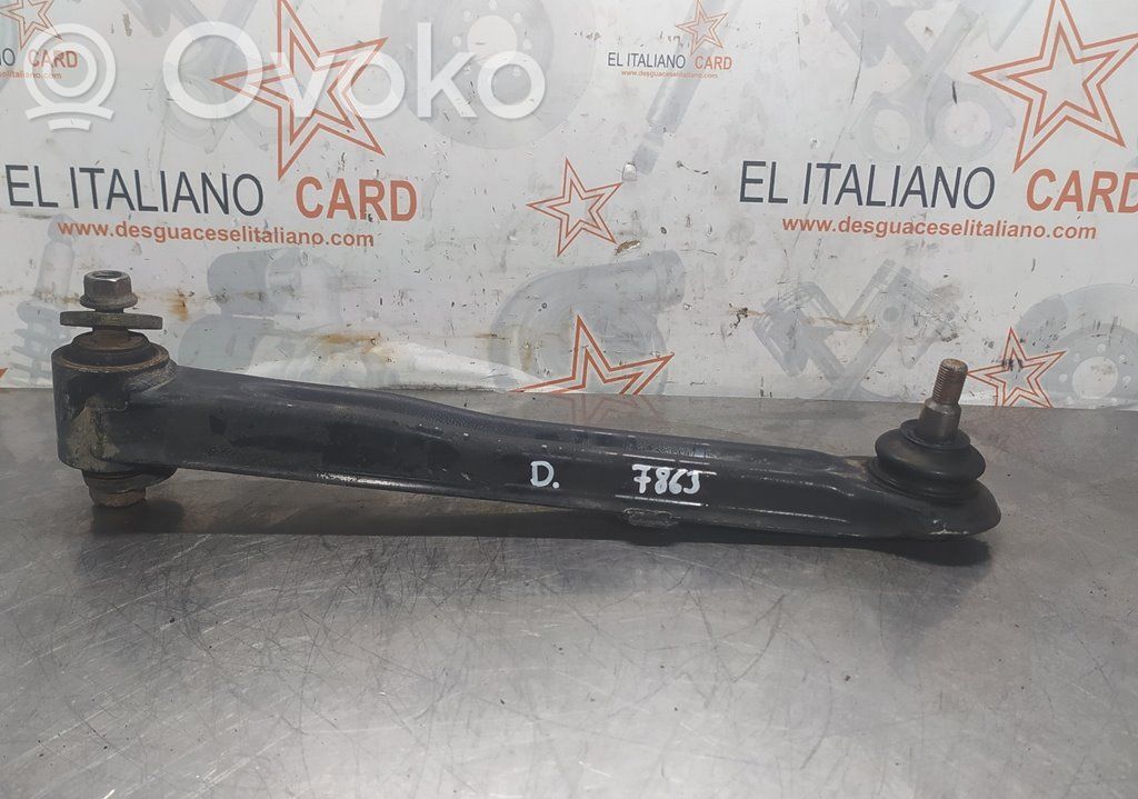 Mitsubishi Montero Рычаг 