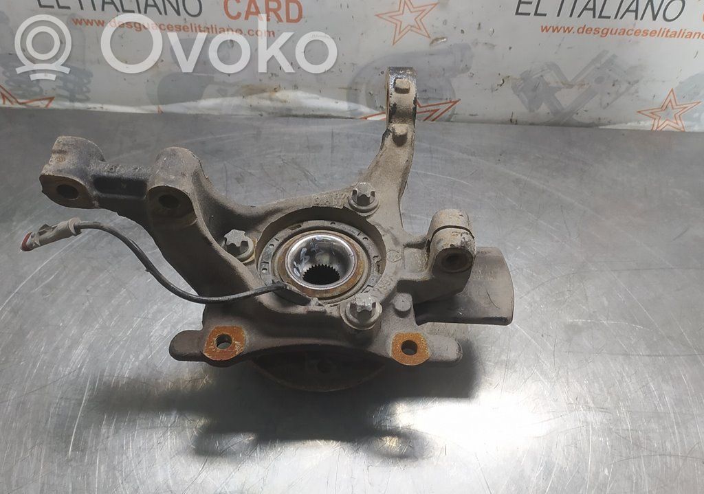 Opel Zafira B Priekšējā riteņa rumbas vārpstas šarnīrs (stupica, capfa) 
