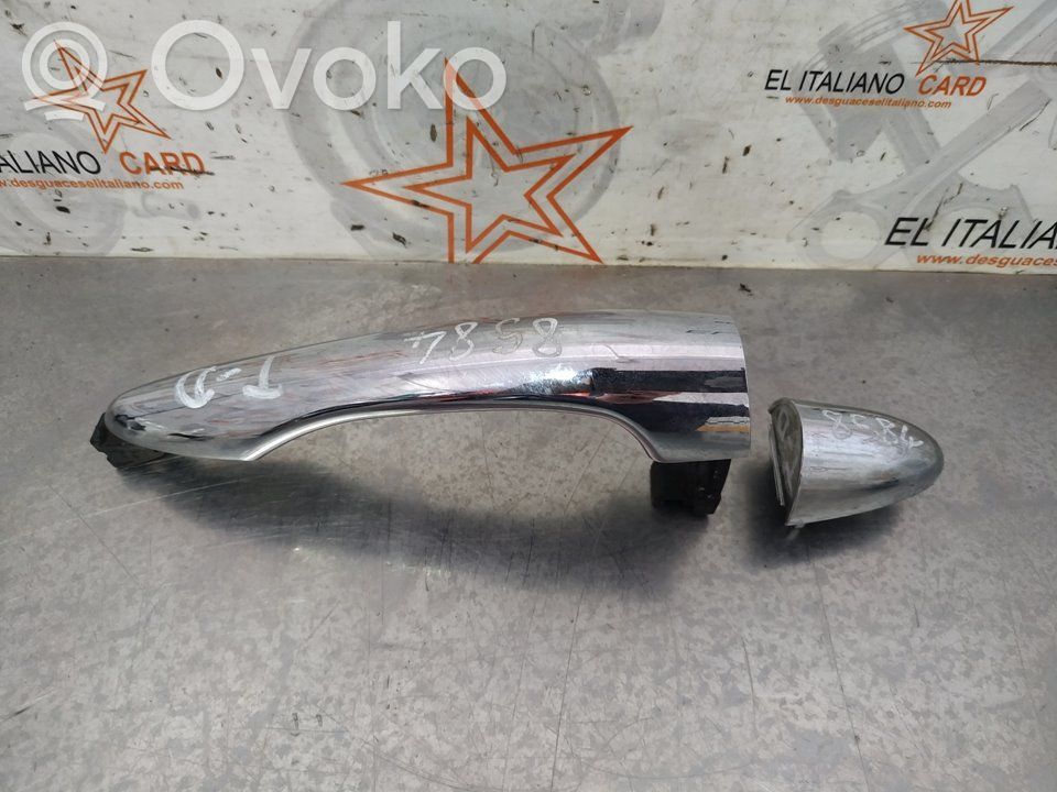 KIA Sportage Manecilla externa puerta trasera 