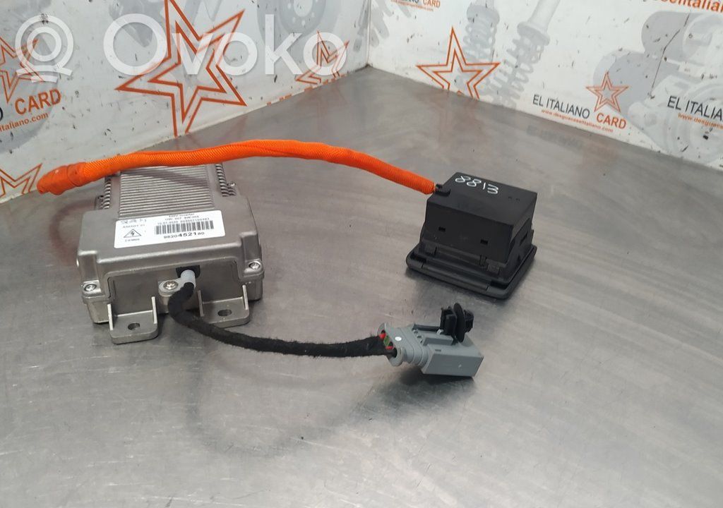 Sonstige Steuergeräte / Module   9820452180,8813