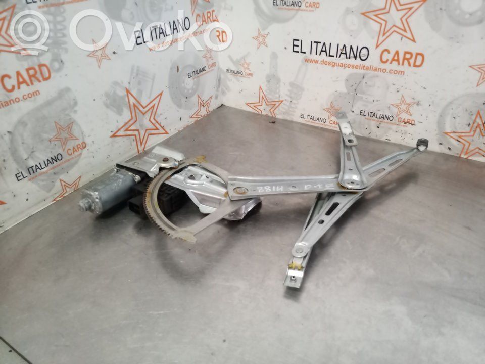 Opel Zafira B Regulador manual de la ventanilla delantera 