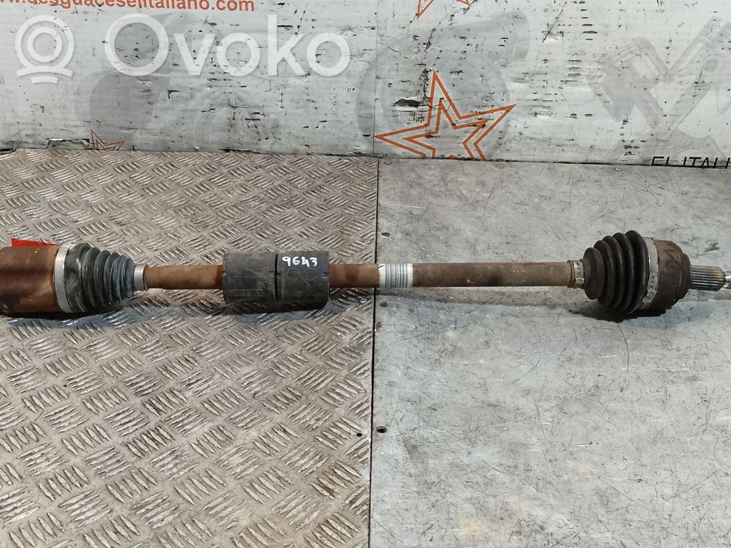 Priekinis pusašis   JX673B436GAC