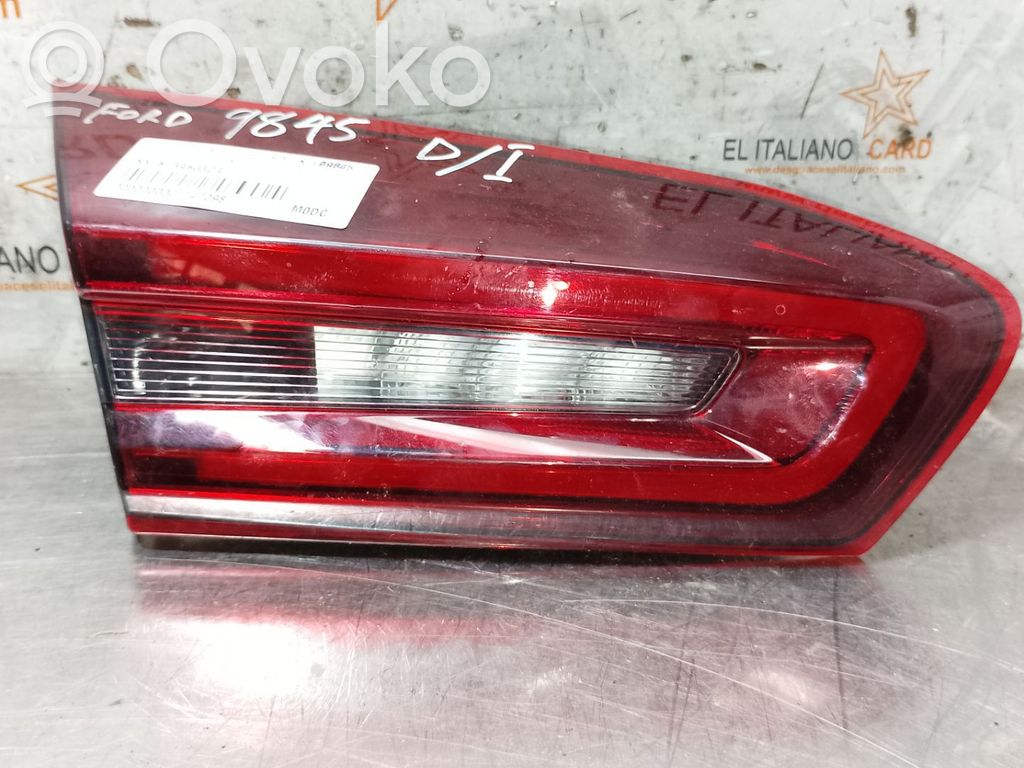 Ford Focus Headlight/headlamp bulb 