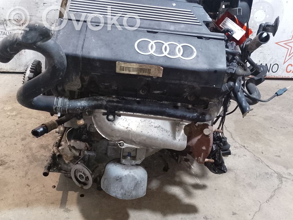 Audi A4 S4 B5 8D Moteur 