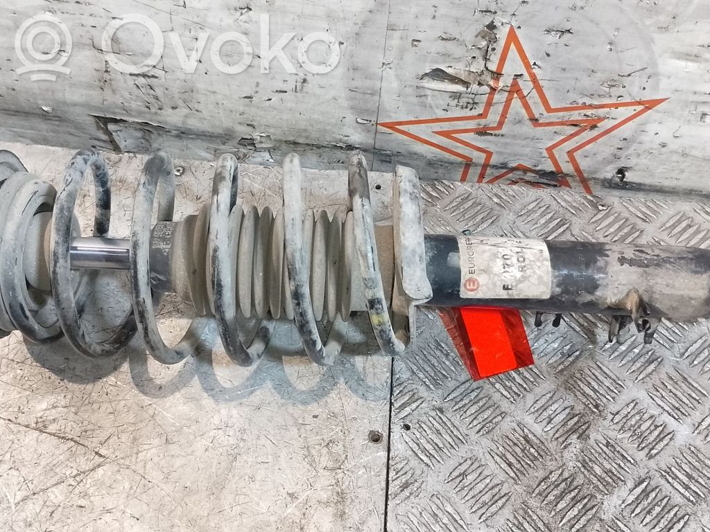 Citroen C3 Etuiskunvaimennin kierrejousella 