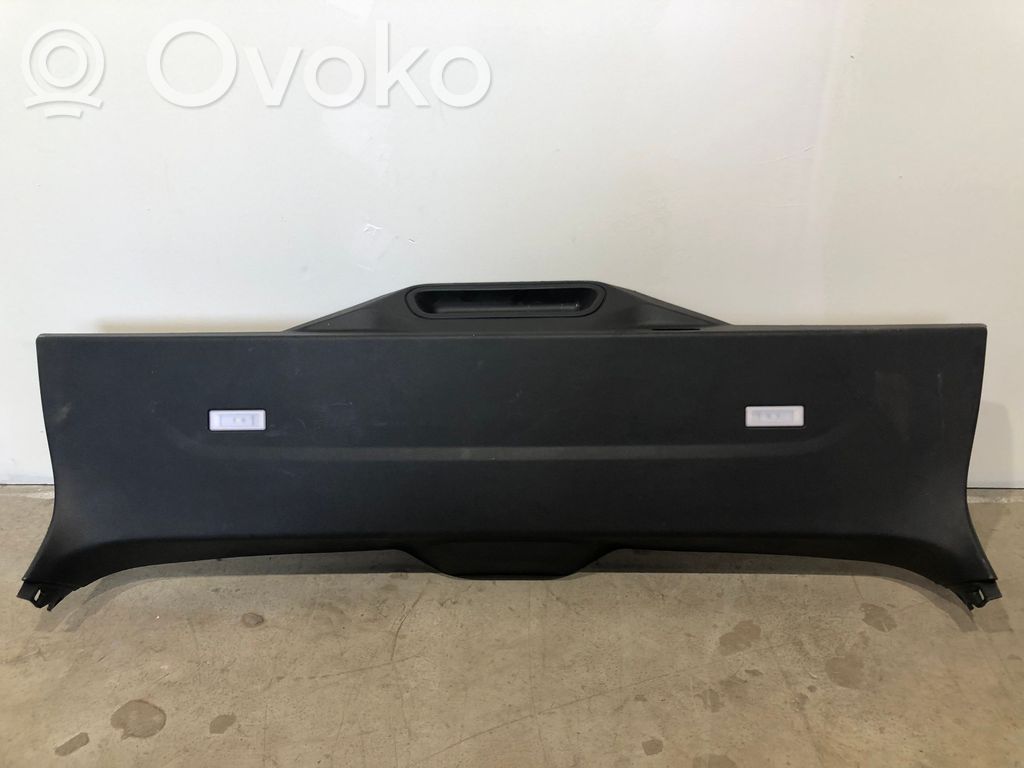 Tailgate trim   7442965